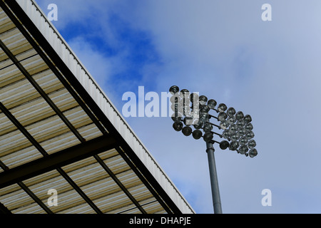 Vue de projecteurs à Craven Cottage, accueil à Fulham Football Club Banque D'Images