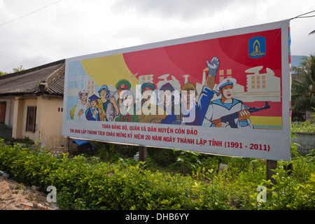 Un Parti Communiste du Vietnam connexion devenir Con Fils Ville, l'île de Con Son, Îles Con Dao, Vietnam. Banque D'Images