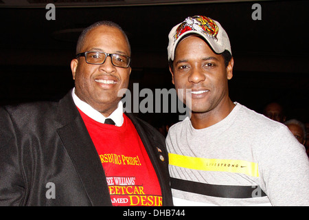 L'honorable Brian Moore Maire de Petersburg et Blair Underwood Petersburg la Journée de la fierté à Broadway's 'Un tramway nommé désir' Banque D'Images