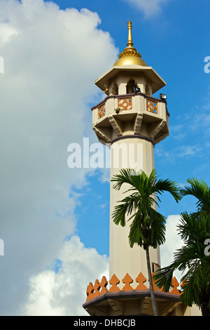 Minaret Pour La Mosquée la Mosquée Sultan dans Kampong Glam, Singapour. Banque D'Images