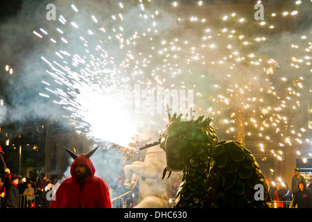 Diables del Poble Sec. Banque D'Images