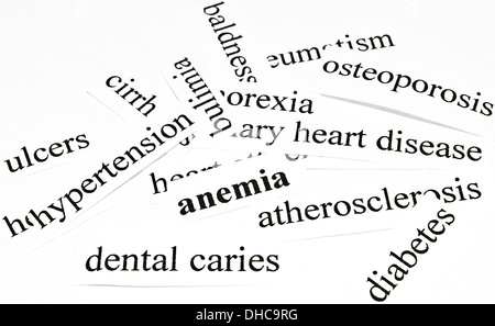 Découpage de mots liés à des maladies. Banque D'Images