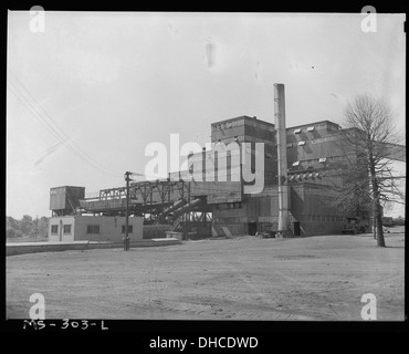 La mine Victory de la Pyramid Coal Company à Terre haute, Indiana, a ouvert ses portes en 1943. L'image reflète l'industrie minière du charbon aux États-Unis au début du XXe siècle, mettant en évidence les développements industriels dans les opérations minières. Banque D'Images