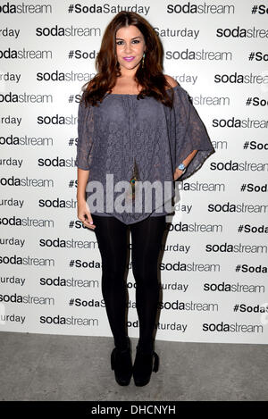 Londres, Royaume-Uni. 6e août 2013. Imogen Thomas assiste à la SodaStream le samedi soir en soirée de lancement (Centre Commercial Whiteleys, Queensway, Londres. © Voir Li/Alamy Live News Banque D'Images