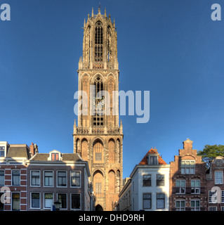 La célèbre tour de la cathédrale d'Utrecht, Pays-Bas. Banque D'Images