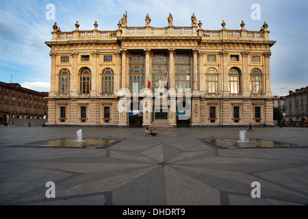 Musée d'Art Ancien au Palazzo Madama sur la Piazza Castello, Turin, Piémont, Italie, Europe Banque D'Images