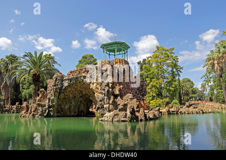 Lake dans le parc Sama, Cambrils Banque D'Images