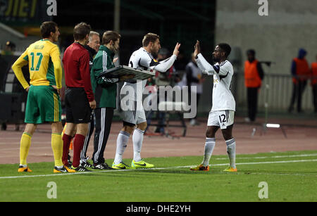 Krasnodar, Russie. Jeudi 07 novembre 2013 Photo : Nathan Dyer de Swansea est substitué par angel Rangel (C) Re : l'UEFA Europa League Groupe A Kuban Krasnodar v Swansea City FC, au stade Kuban,Russie. Banque D'Images