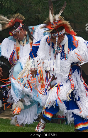 Danseurs indiens, Totah Pow Wow Festival, Chicago, Illinois USA Banque D'Images