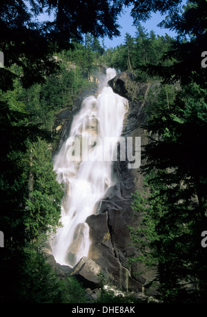 Shannon Falls, Shannon Falls Provincial Park, British Columbia, Canada Banque D'Images