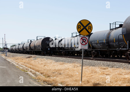 DOT 111 wagons-citernes ferroviaires - California USA Banque D'Images
