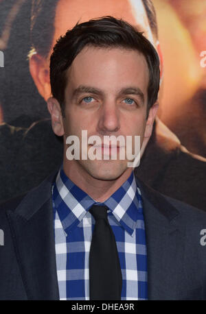 Los Angeles, USA. 7 novembre 2013. BJ Novak à la premiere du film pour l'enregistrement de M. Banks au théâtre chinois de Grauman à Hollywood, CA : Crédit Sydney Alford/Alamy Live News Banque D'Images