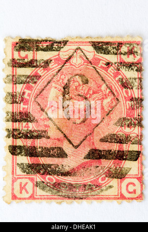 Timbre britannique victorien, valeur 3d, trois pence. Annulé avec un numéro noir six, 6, en forme de losange marque d'annulation. Banque D'Images