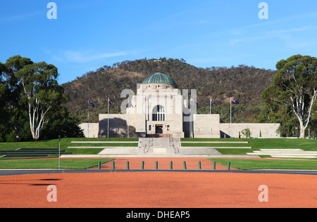 Le Mémorial Australien de la guerre à Canberra Banque D'Images