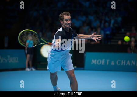 London, UK . 07Th Nov, 2013. Richard Gasquet (FRA) jouer Roger Federer (SUI) à la Barclays ATP World Tour Finals Crédit : Malcolm Park editorial/Alamy Live News Banque D'Images