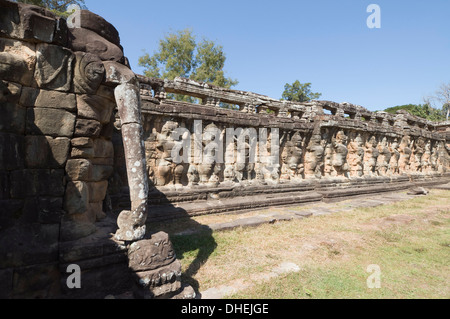 Terrasse des éléphants, Angkor Thom, Siem Reap, Cambodge Banque D'Images