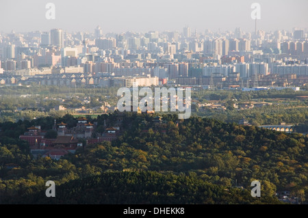 Vue panoramique sur la ville de Fragrant Hills Park, Beijing, China, Asia Banque D'Images