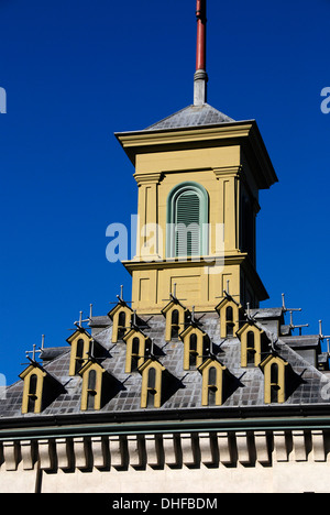 L'ancien bâtiment qui abritait les pigeons de la volière pour le sport et de l'alimentation à l'historique château Dundurn à Hamilton Ontario Canada Banque D'Images