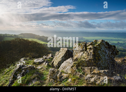Vue depuis Tours Draycott, sur les collines de Mendip, dans l'ensemble du Somerset Levels. Banque D'Images