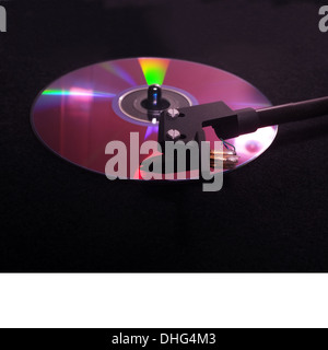 Record Player lit les DVD Banque D'Images