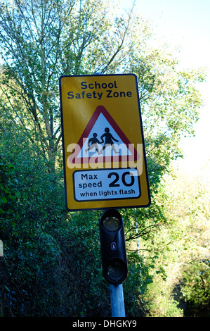 La signalisation routière en Angleterre, Royaume-Uni. Banque D'Images