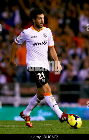 Valence, Espagne. 10 nov., 2013. Dani Parejo le milieu de terrain de Valence CF en action au cours de l'espagnol La Liga match entre Valence et Real Valladolid du stade Mestalla. Credit : Action Plus Sport/Alamy Live News Banque D'Images