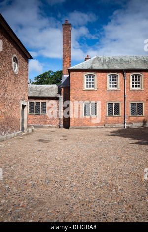 L'une des agences immobilières bâtiments à Dunham Massey dans Cheshire, England, UK Banque D'Images