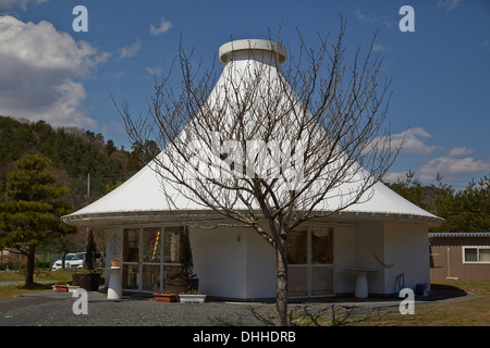 La maison pour tous- Kamaishi, Kamaishi, au Japon. Architecte : Riken Yamamoto, 2013. "Accueil pour tous" centre communautaire. Banque D'Images