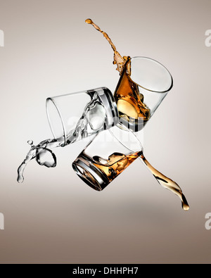 Trois verres d'alcool à brûler s'échappe au Banque D'Images