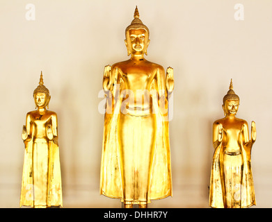 Golden Buddha image dans le temple de Wat Pho à Bangkok, Thaïlande,. Banque D'Images