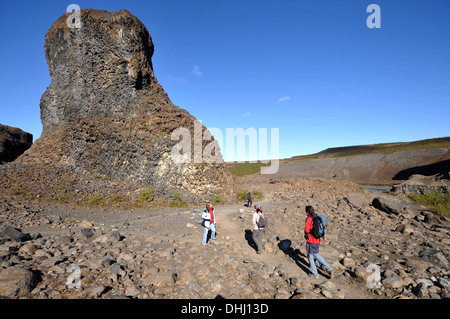 Les randonneurs en Pjodgardur dans le Parc National de Jokulsargljufur Joekulsa à la rivière, au nord de l'Islande, de l'Europe Banque D'Images