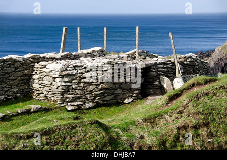 Dunbeg Stone fort sur Slea Head Drive, péninsule de Dingle, Irlande Banque D'Images