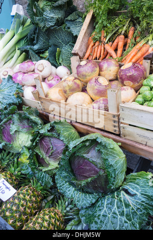 Les légumes d'hiver en vente à Hay-on-Wye, au Pays de Galles, Royaume-Uni Banque D'Images