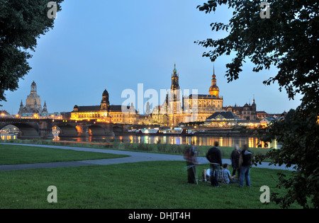 Canaletto vue sur la vieille ville en soirée, Dresde, Saxe, Allemagne, Europe Banque D'Images