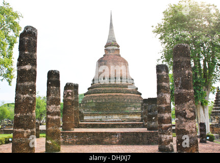 Wat Sa Si dans le parc historique de Sukhothai, Thaïlande Banque D'Images