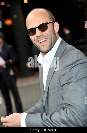 Jason Statham La création européenne de "sûre" tenu à la BFI IMAX - Arrivées. Londres, Angleterre - 30.04.12 Banque D'Images