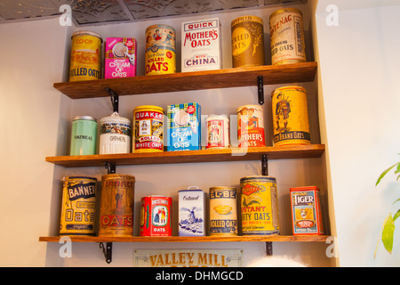 OAT Meals bar, West 3rd Street, New York City, États-Unis d'Amérique. Banque D'Images