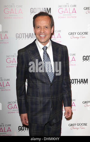 Luis Licari, à la rêver grand ! Le Jacob's Cure 2012 gala au Cipriani Wall Street. La ville de New York, USA - 13.04.11 Banque D'Images