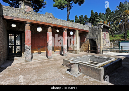 Maison du Soulagement de Telephus est l'un des plus importants mis au jour à Herculanum Banque D'Images