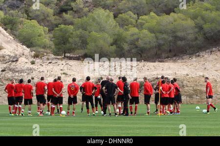 Alicante, Espagne. 13 nov., 2013. Le football international avant-match amical pratique avant l'Autriche contre USA match amical l'équipe de l'AUT © Plus Sport Action/Alamy Live News Banque D'Images