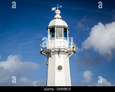 Le phare sur la jetée à Mevagissey Cornwall England UK Europe Banque D'Images