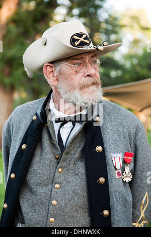 La guerre civile commandant confédéré reenactor, Fort Stanton Live !, Fort Stanton, Nouveau Mexique USA Banque D'Images