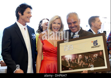 Ronn Moss, Katherine Kelly Lang et Sandro Acerbo 'Gloire et Beauté' conférence de presse italienne Bari, Italie - 10.05.12 Banque D'Images