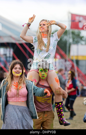 Le Reading Festival - Les jeunes festivaliers UK 2013 Banque D'Images