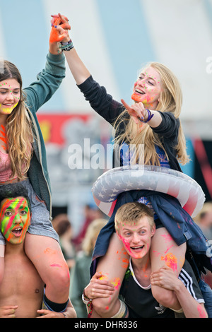 Le Reading Festival - Les jeunes festivaliers UK 2013 Banque D'Images