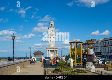 Herne Bay Seafront Aire de jeux de l'horloge Banque D'Images