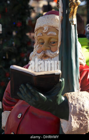 Bournemouth, Royaume-Uni 14 novembre 2013. Bournemouth se prépare pour Noël, avec l'ouverture du marché de Noël de la ville. Credit : Carolyn Jenkins/Alamy Live News Banque D'Images