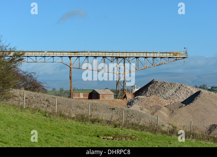 Convoyeur. Beck Shap Shap, Carrière, Cumbria, Angleterre, Royaume-Uni, Europe. Banque D'Images