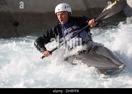 Finale du British Open 2013 - Slalom en canoë, Lee Vally White Water Centre, Londres le 3 novembre 2013 Banque D'Images