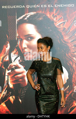 Meta Golding assiste à la première de 'The Hunger Games : Catching Fire' (Los Juegos del Hambre : En Llamas) au Cine Callao le 13 novembre 2013 à Madrid, Espagne Banque D'Images